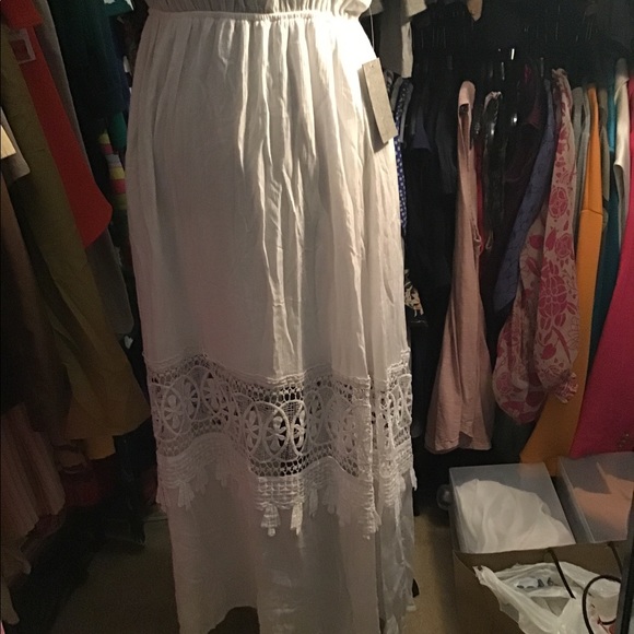 Off Shoulder White Summer Dress - Picture 3 of 13